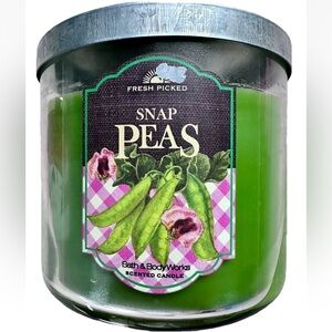 Bath & Body Works Fresh Picked Snap Peas 3-wick Candle Rare Retired Scent